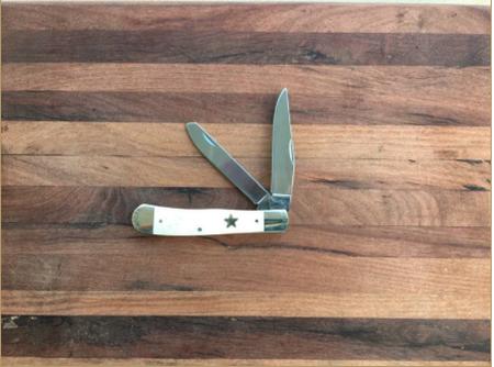 Texas Trapper White Bone Handle